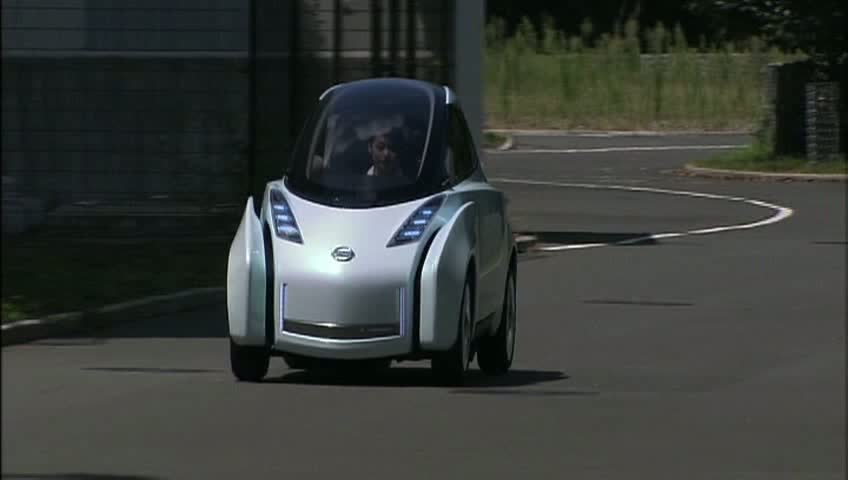 Nissan Land Glider Concept Press Kit: Overview